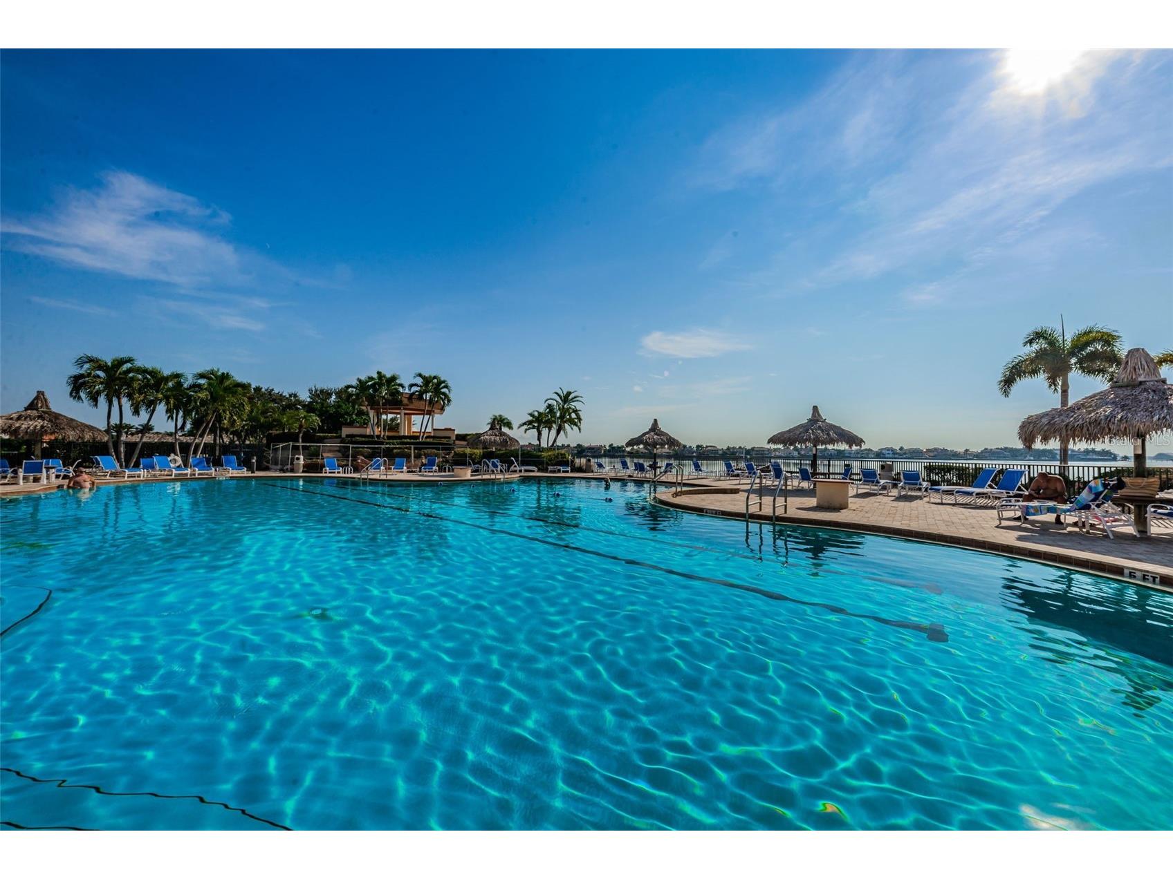 5200 Brittany Drive S #510 Saint Petersburg FL 33715 TB8429472 image58