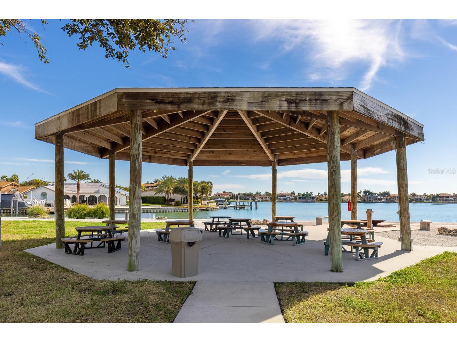 5200 Brittany Drive S #602 Saint Petersburg FL 33715 - BOCA CIEGA BAY A4681475 image36