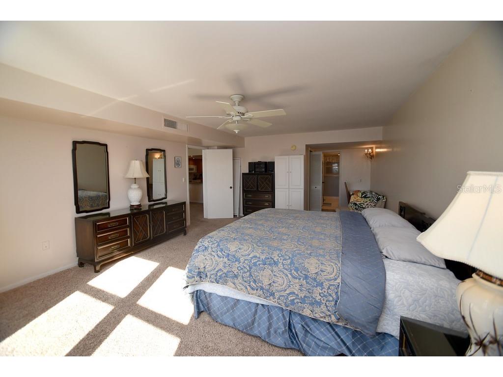 5200 Brittany Drive S #606 Saint Petersburg FL 33715 - BOCA CIEGA BAY / GULF TB8450314 image7