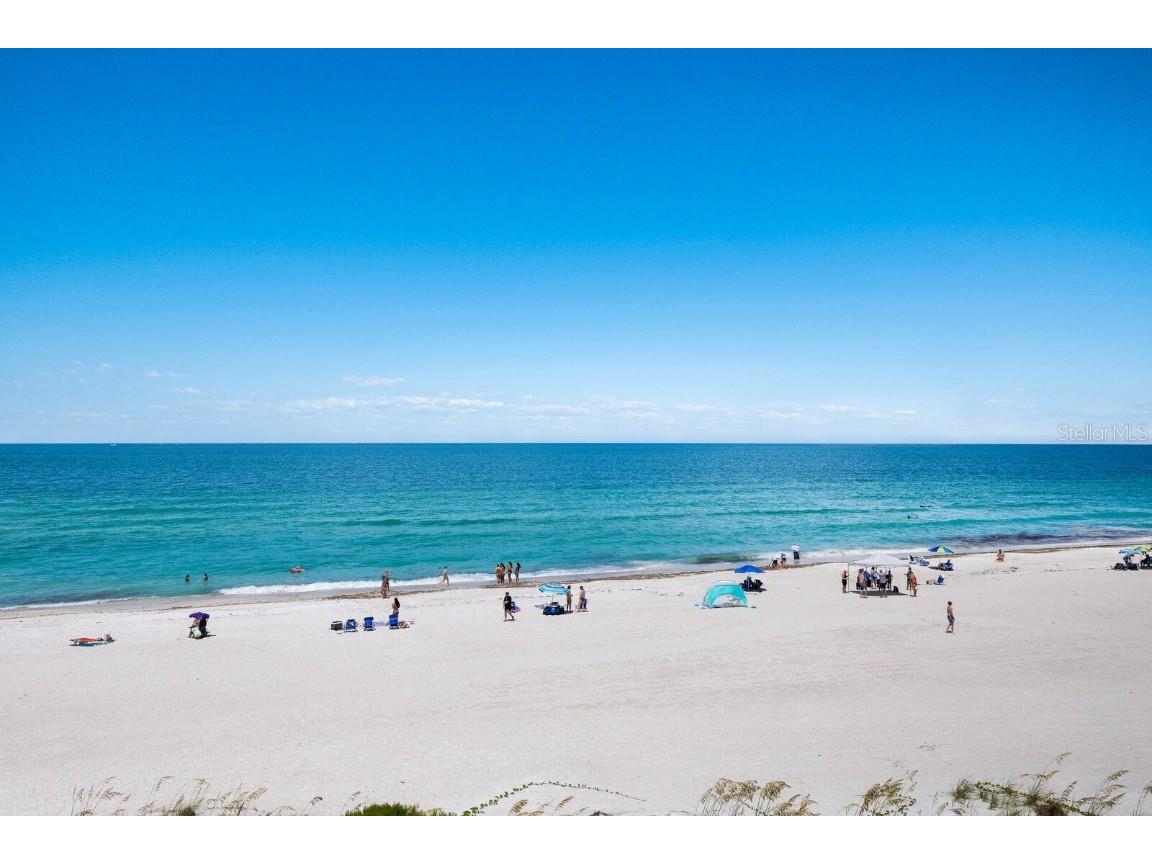 5200 Gulf Drive #302 Holmes Beach FL 34217 - GULF OF MEXICO A4657607 image10