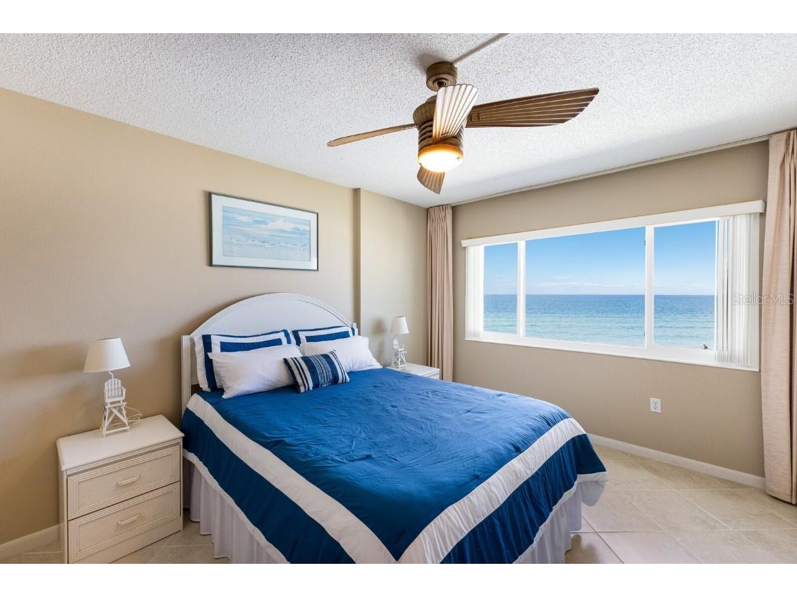 5200 Gulf Drive #302 Holmes Beach FL 34217 - GULF OF MEXICO A4657607 image28