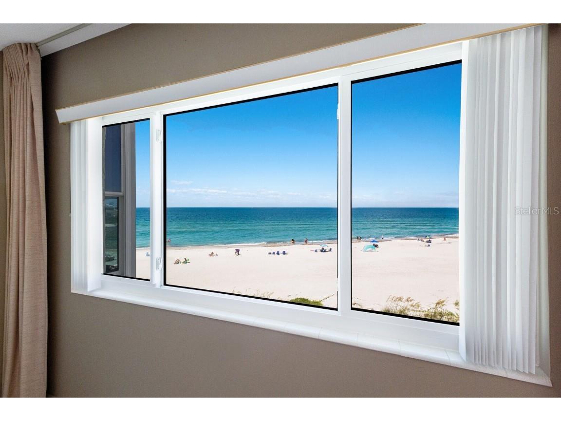 5200 Gulf Drive #302 Holmes Beach FL 34217 - GULF OF MEXICO A4657607 image6