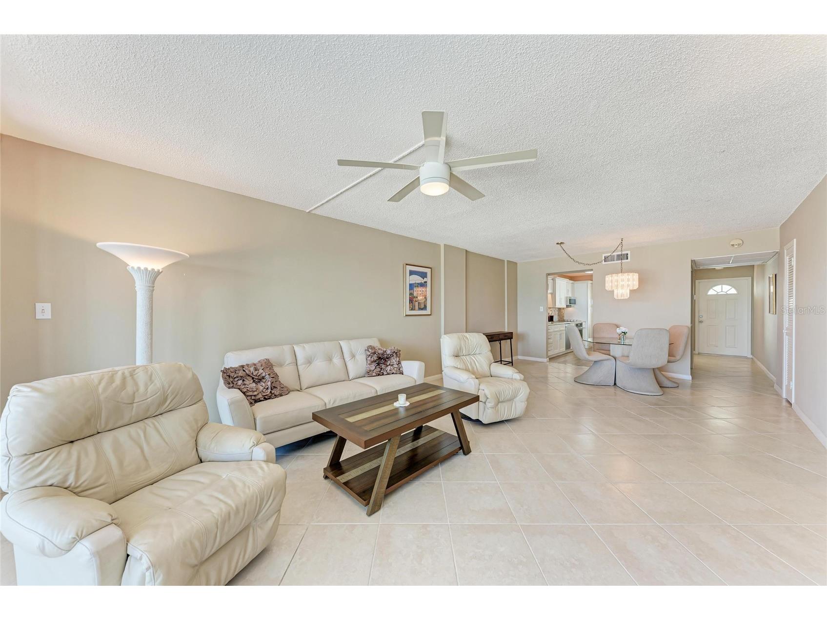 5200 Gulf Drive #302 Holmes Beach FL 34217 - GULF OF MEXICO A4677566 image11