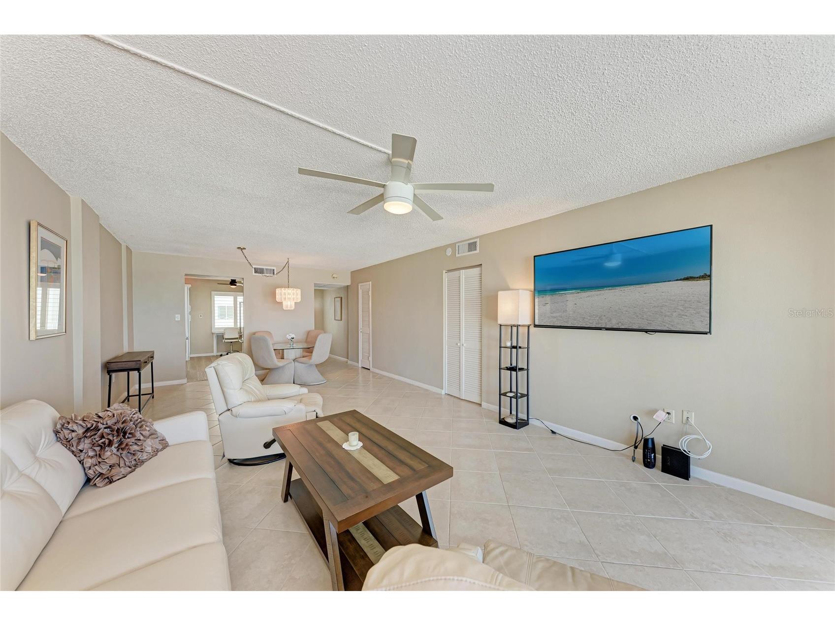 5200 Gulf Drive #302 Holmes Beach FL 34217 - GULF OF MEXICO A4677566 image16