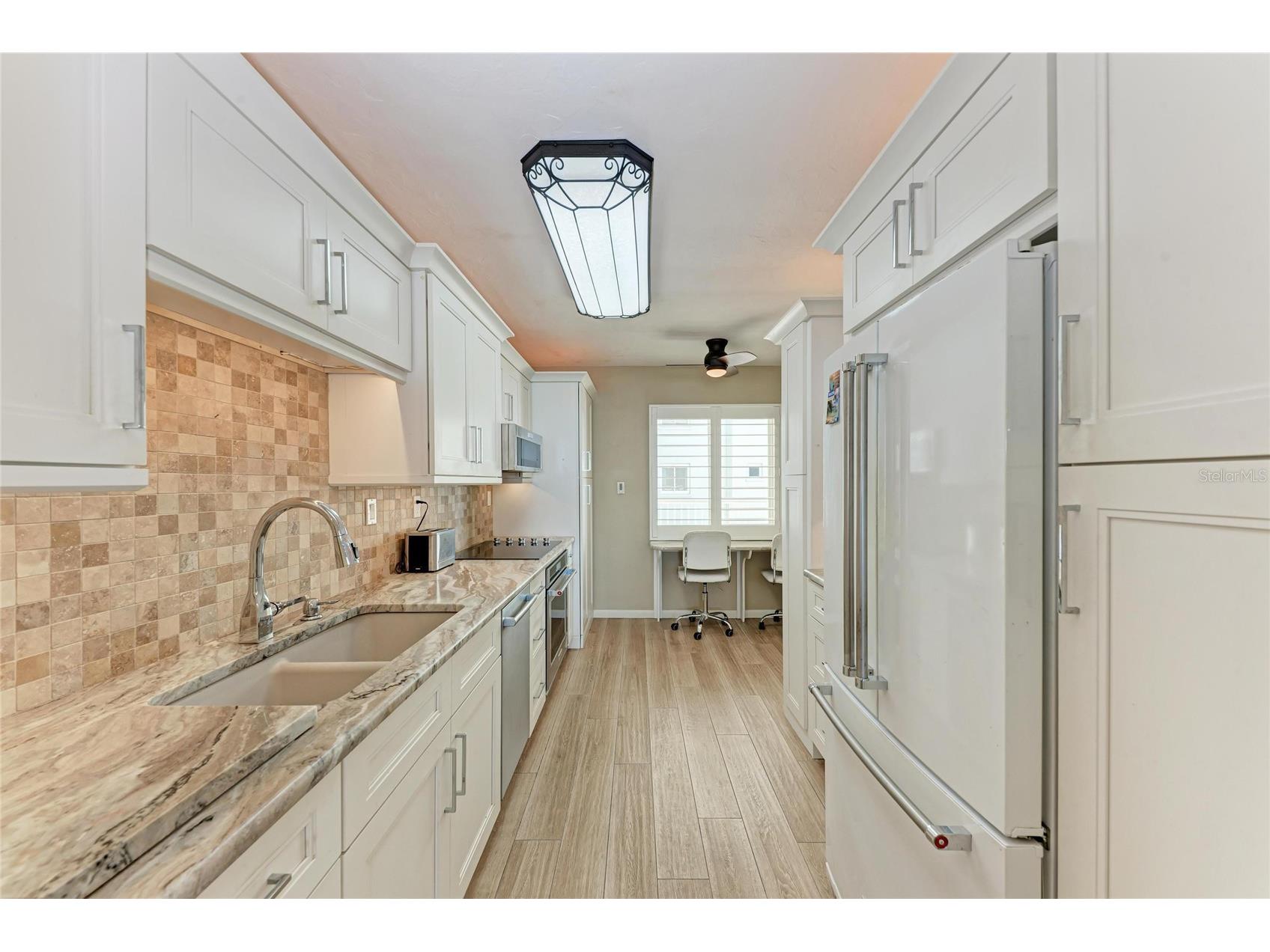 5200 Gulf Drive #302 Holmes Beach FL 34217 - GULF OF MEXICO A4677566 image17