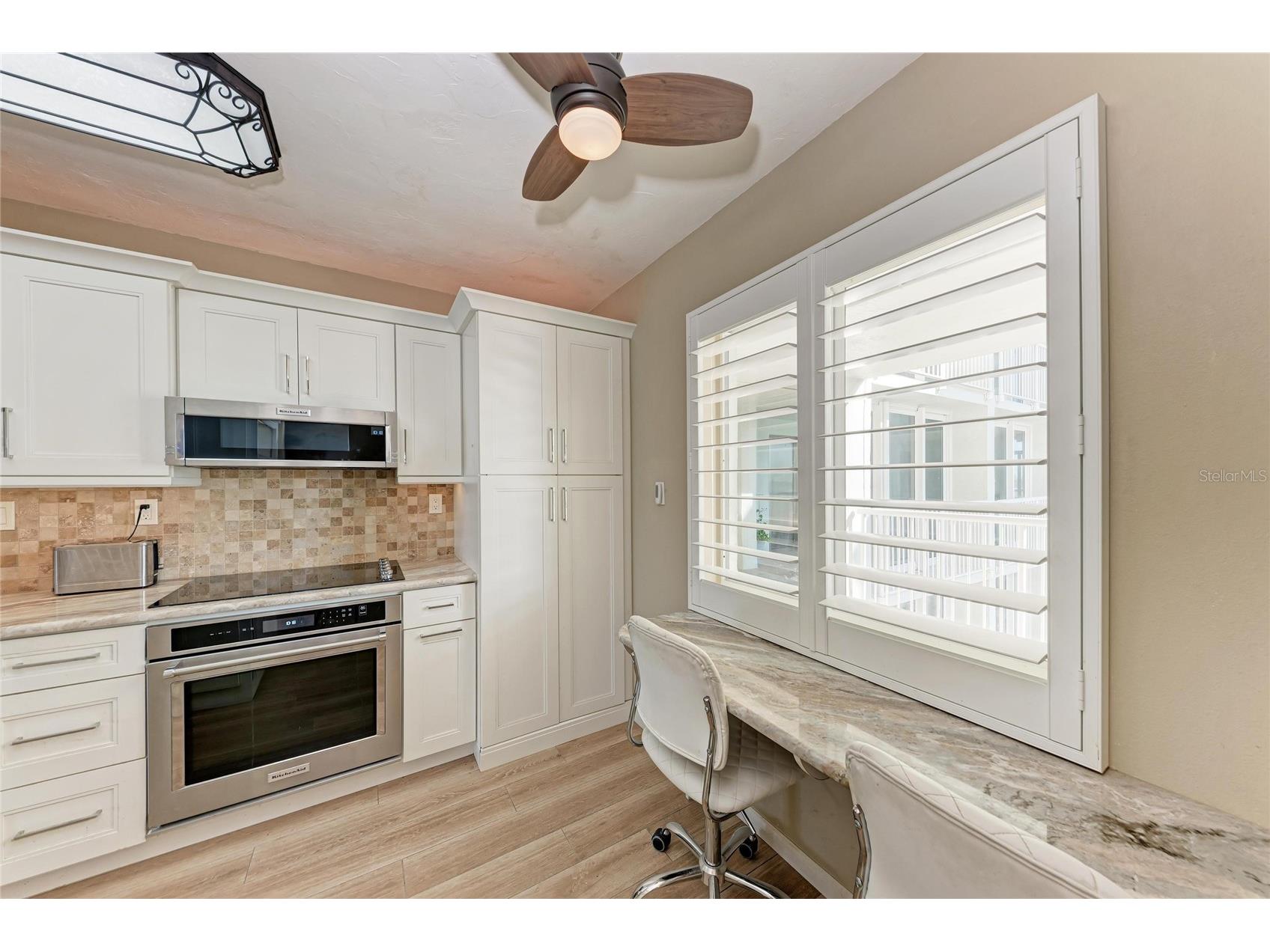 5200 Gulf Drive #302 Holmes Beach FL 34217 - GULF OF MEXICO A4677566 image18