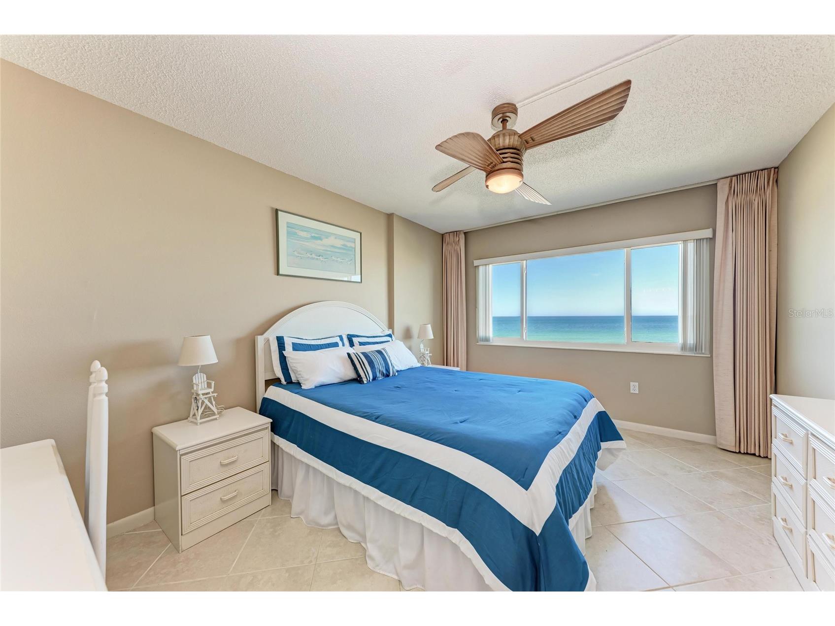 5200 Gulf Drive #302 Holmes Beach FL 34217 - GULF OF MEXICO A4677566 image23
