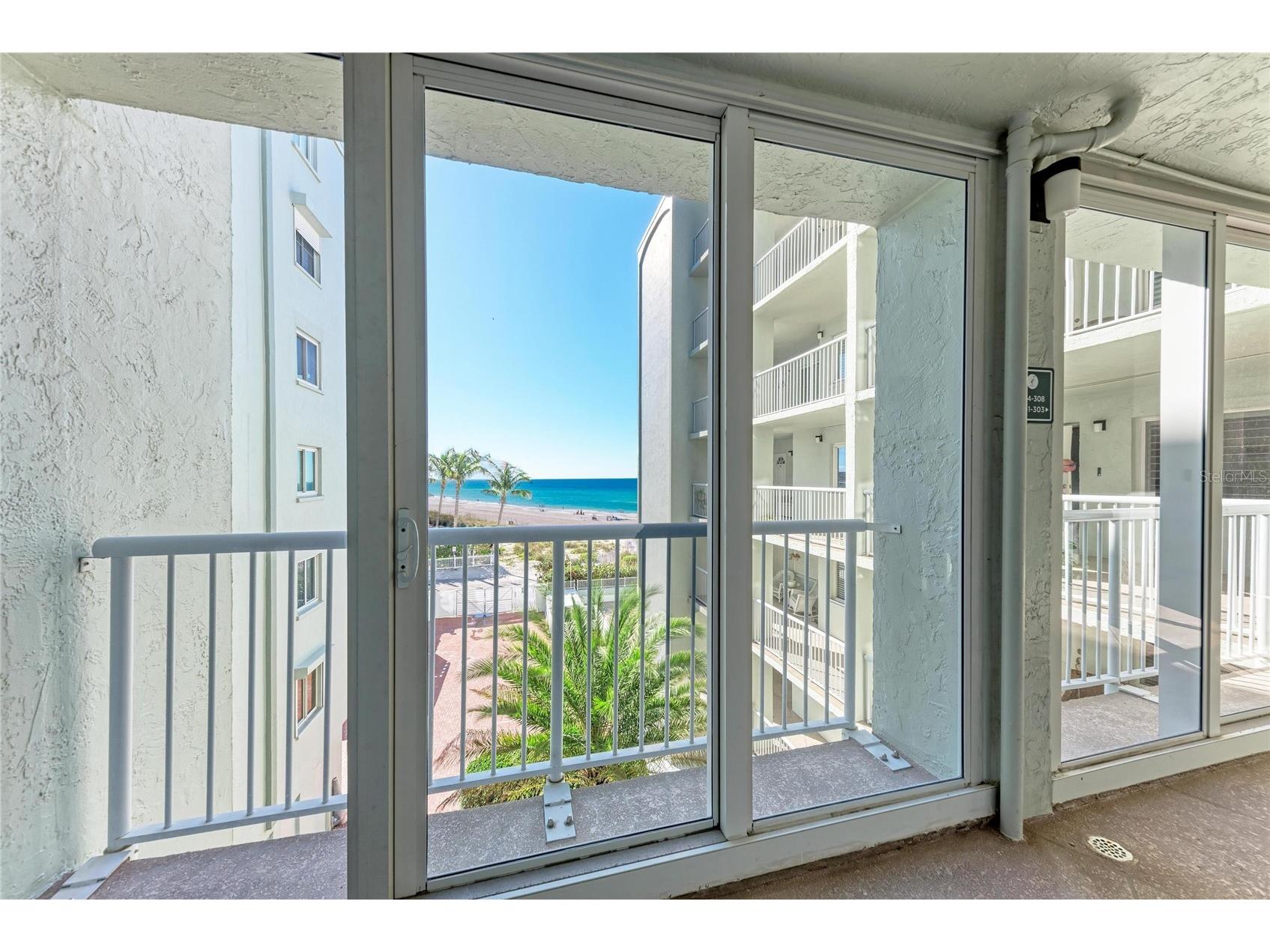 5200 Gulf Drive #302 Holmes Beach FL 34217 - GULF OF MEXICO A4677566 image44