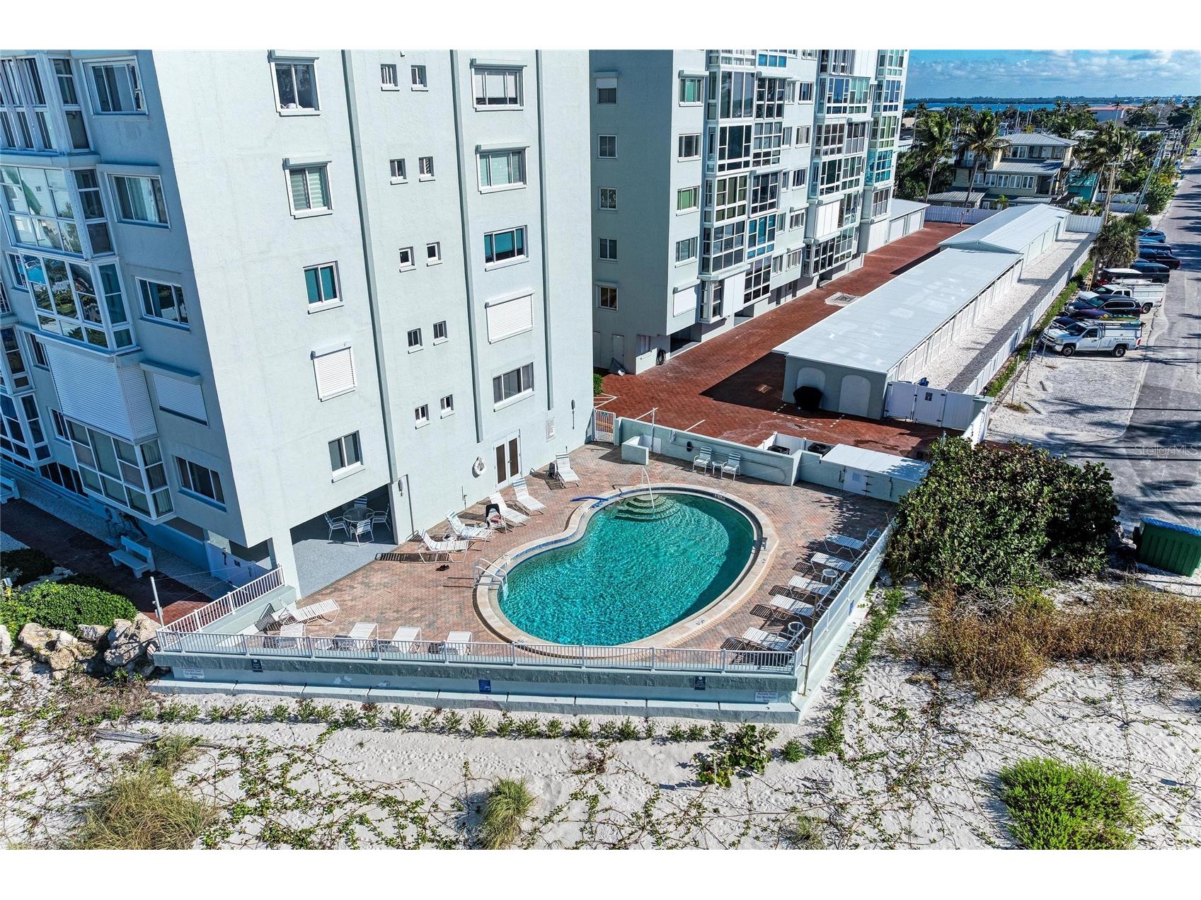 5200 Gulf Drive #302 Holmes Beach FL 34217 - GULF OF MEXICO A4677566 image5