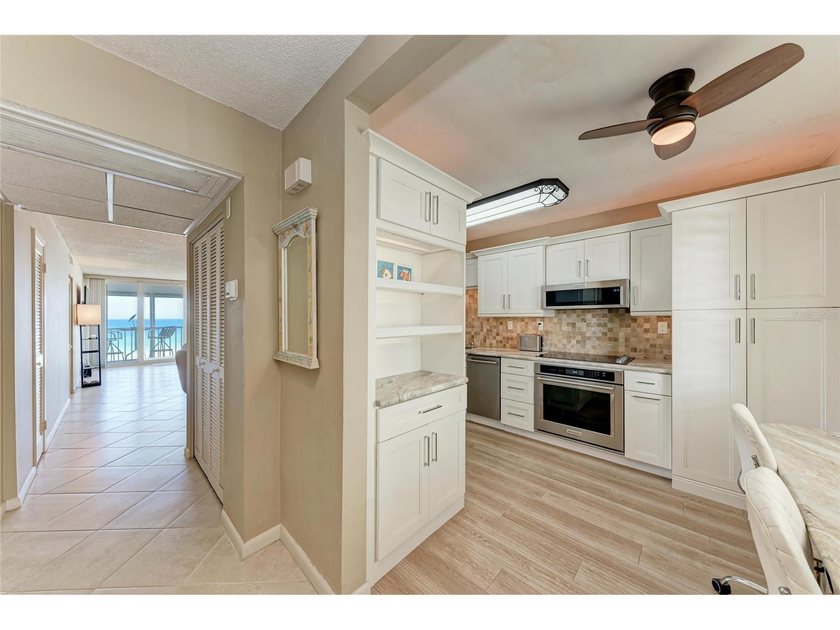 5200 Gulf Drive #302 Holmes Beach FL 34217 - GULF OF MEXICO A4677566 image7