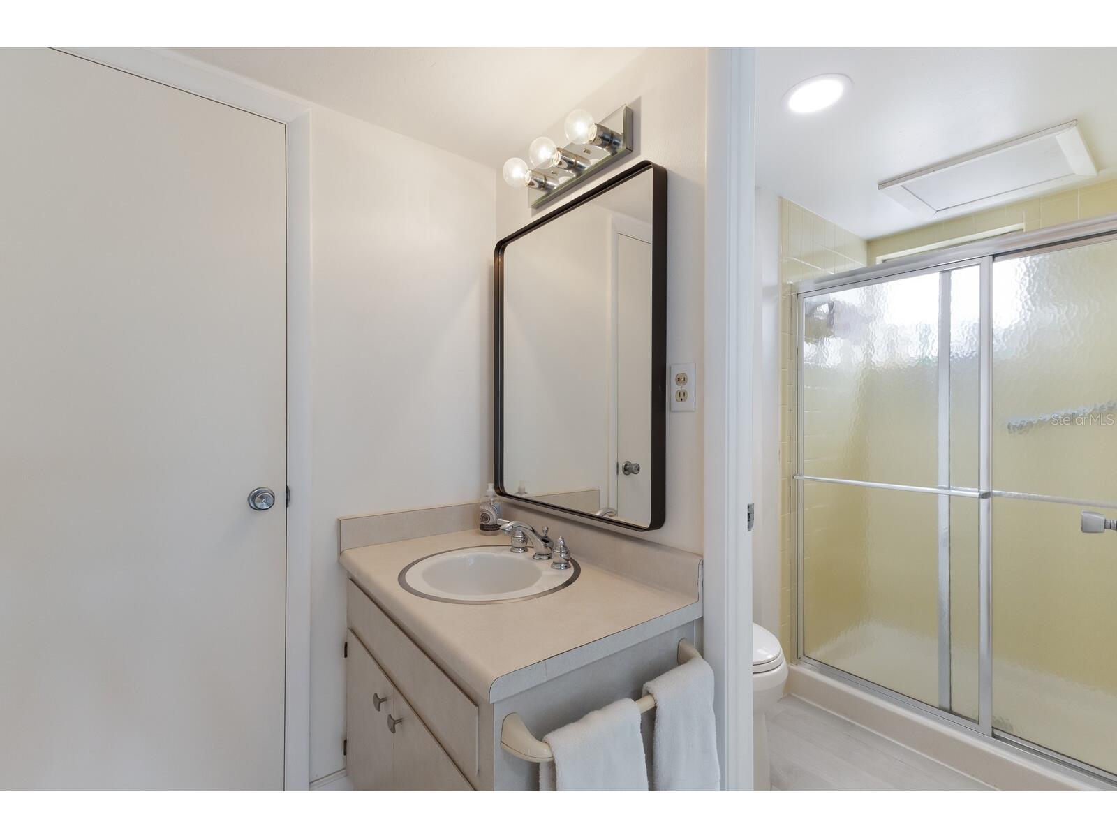 5200 Gulf Drive #408 Holmes Beach FL 34217 - GULF OF AMERICA A4678254 image25