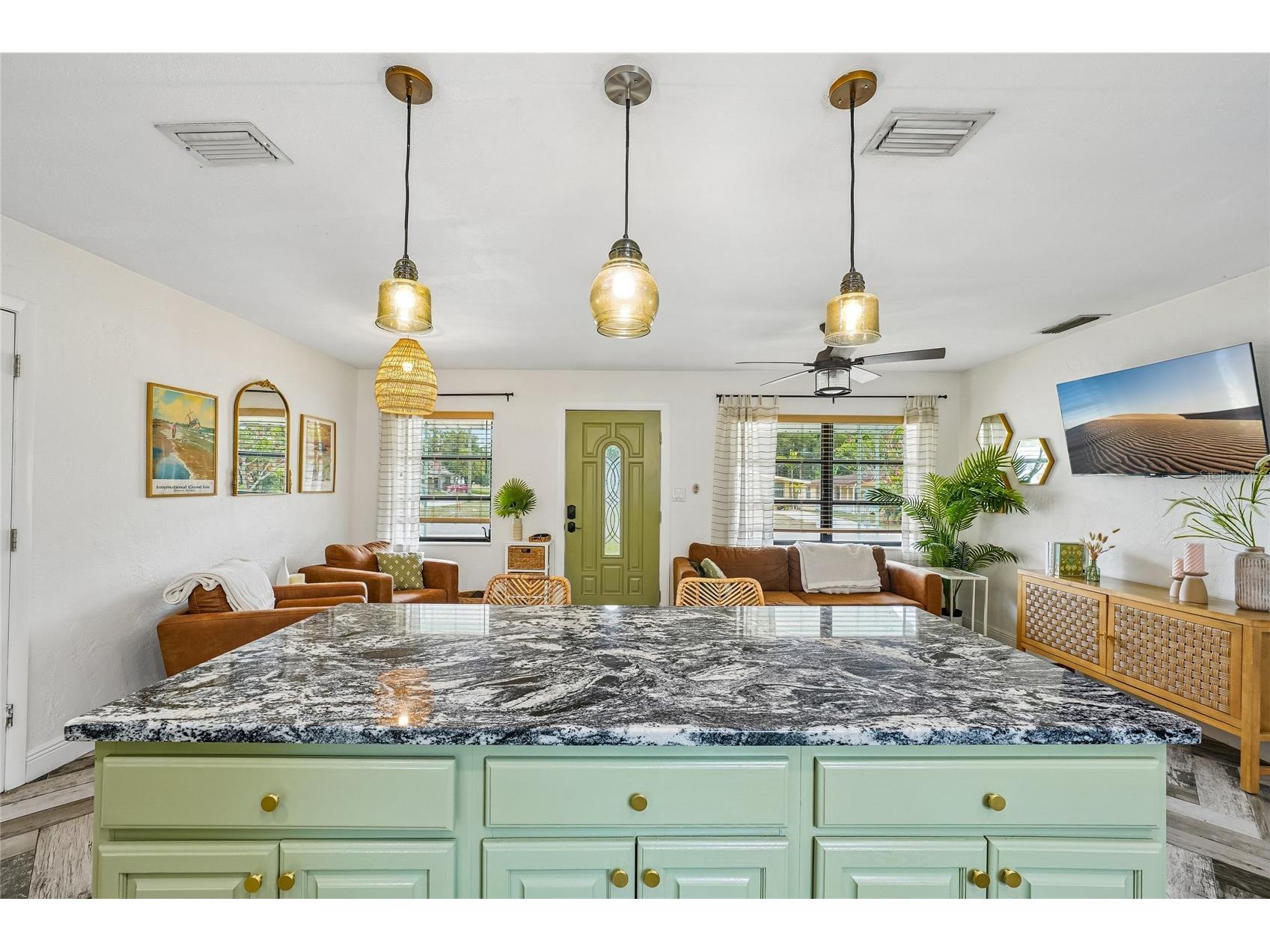 5201 11th Avenue N Saint Petersburg FL 33710 TB8509597 image10