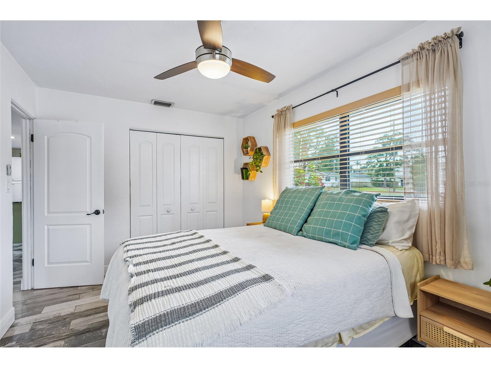 5201 11th Avenue N Saint Petersburg FL 33710 TB8509597 image18