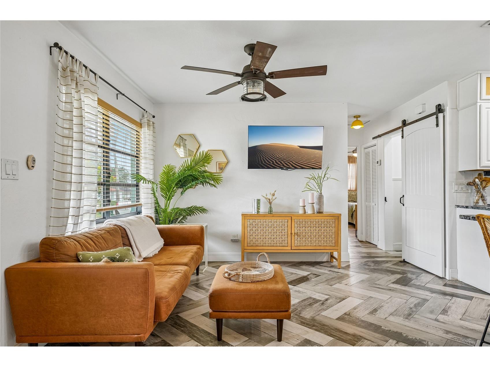 5201 11th Avenue N Saint Petersburg FL 33710 TB8509597 image4