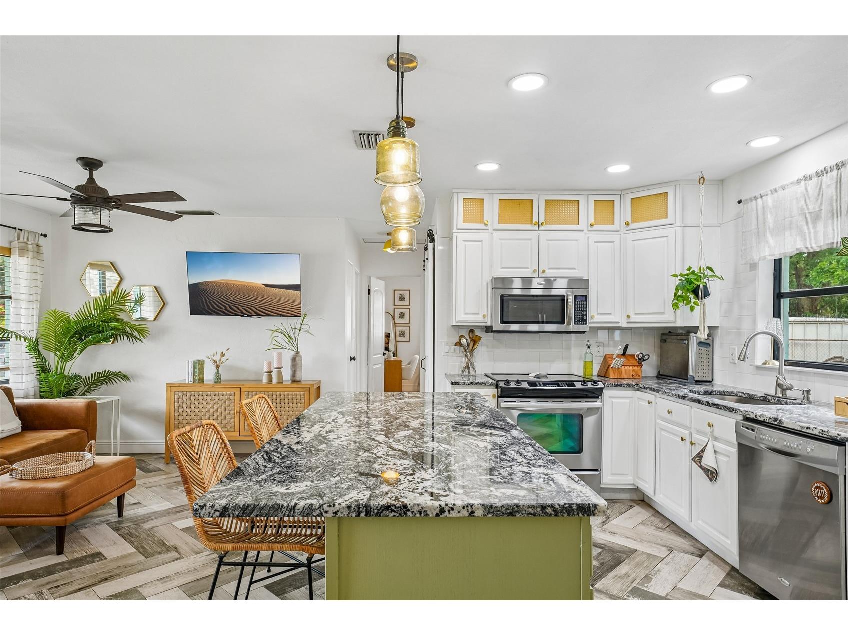 5201 11th Avenue N Saint Petersburg FL 33710 TB8509597 image8