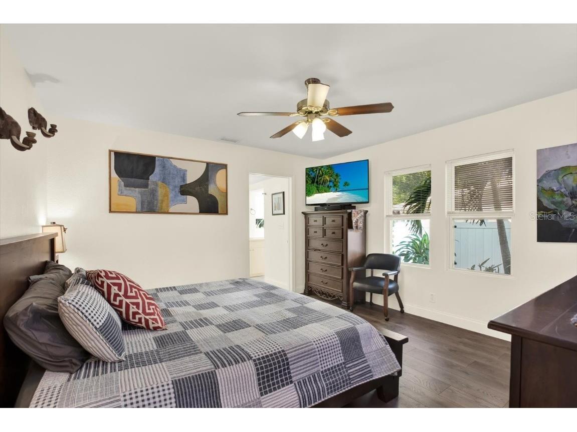 5201 18th Avenue S Gulfport FL 33707 TB8454368 image10