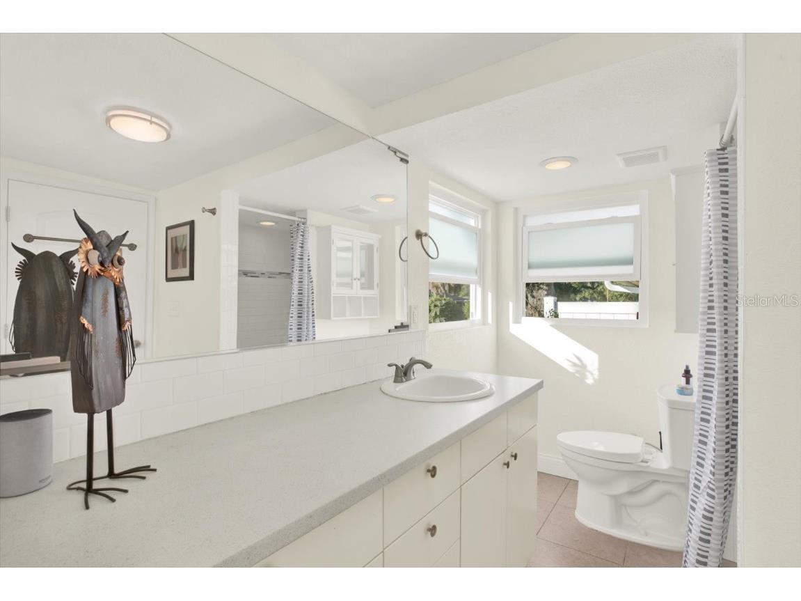 5201 18th Avenue S Gulfport FL 33707 TB8454368 image12