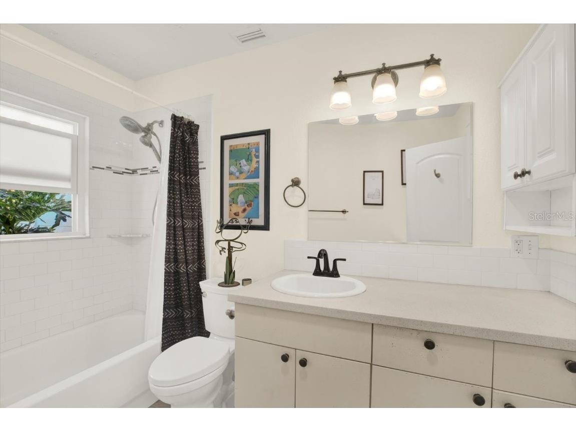 5201 18th Avenue S Gulfport FL 33707 TB8454368 image14