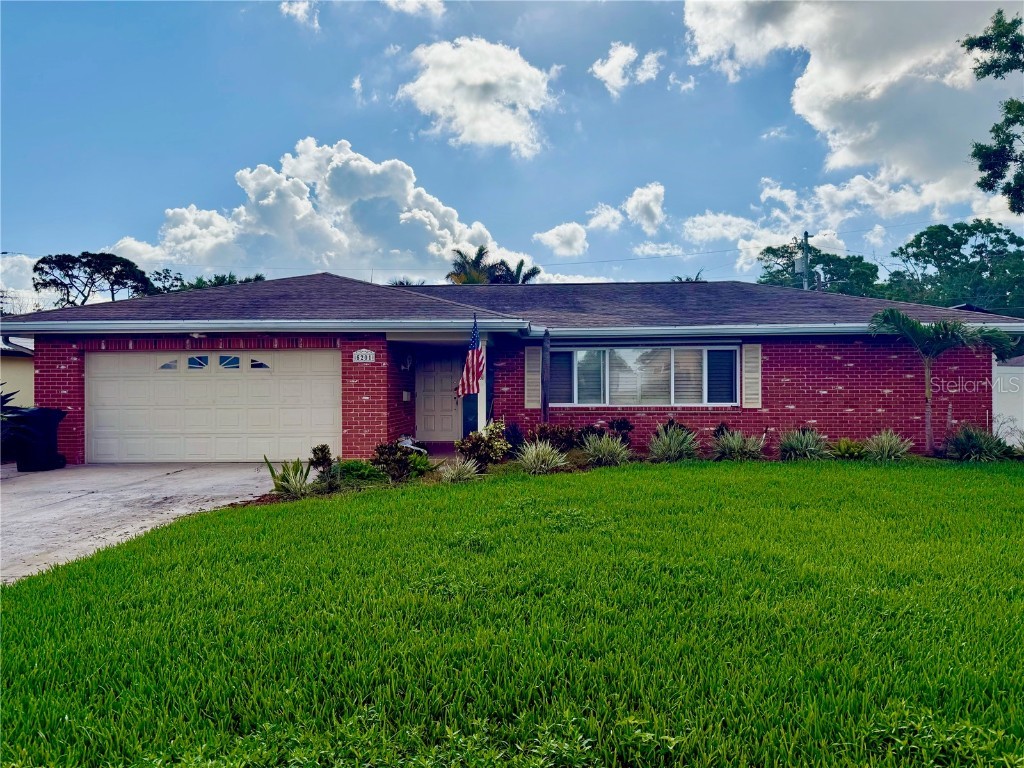 5201 Denver Street NE Saint Petersburg FL 33703 TB8385136 image1