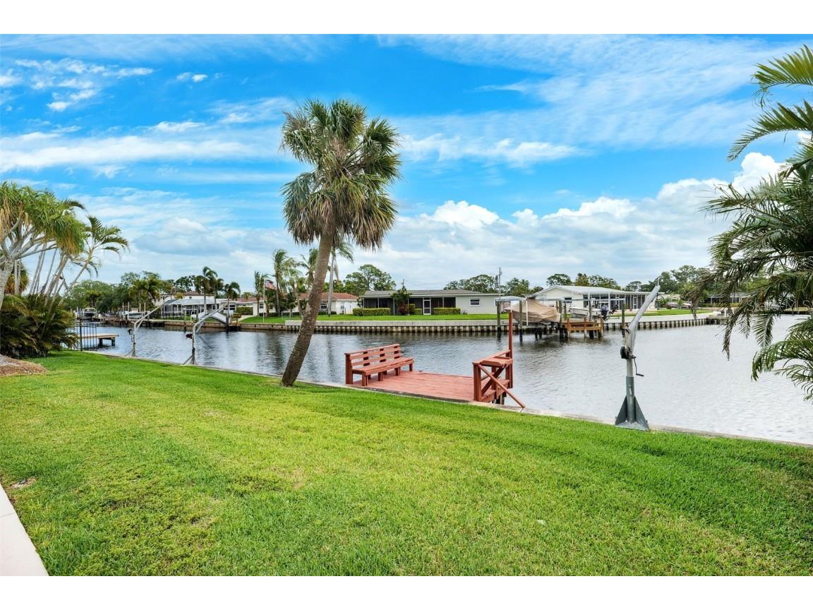 5201 Dover Street NE Saint Petersburg FL 33703 TB8370040 image5