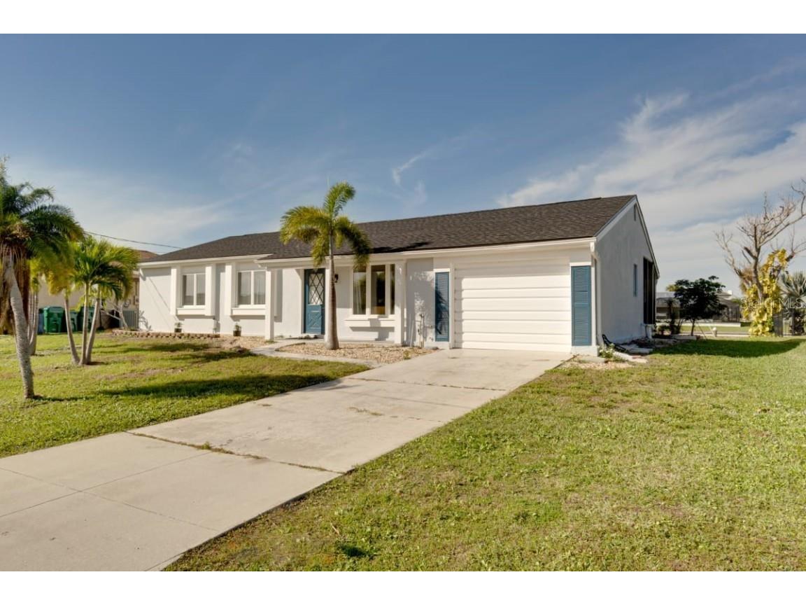 5201 Forbes Terrace Port Charlotte FL 33981 A4622062 image1