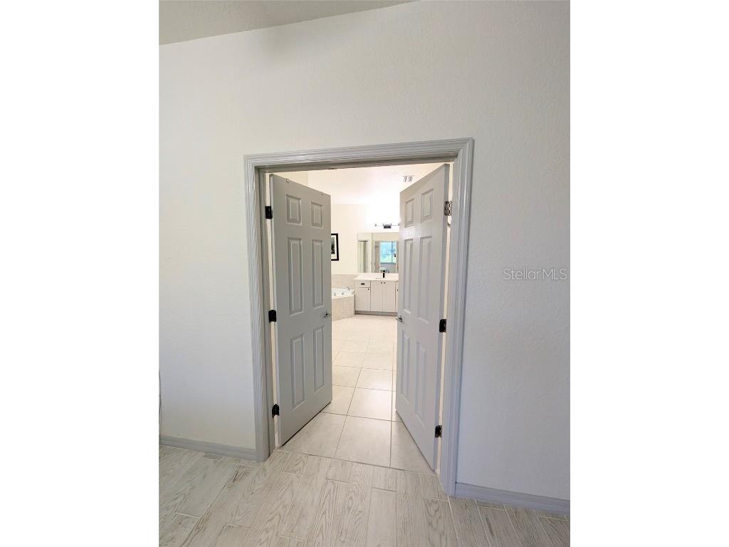 5201 Green Drive Winter Haven FL 33884 TB8441806 image28