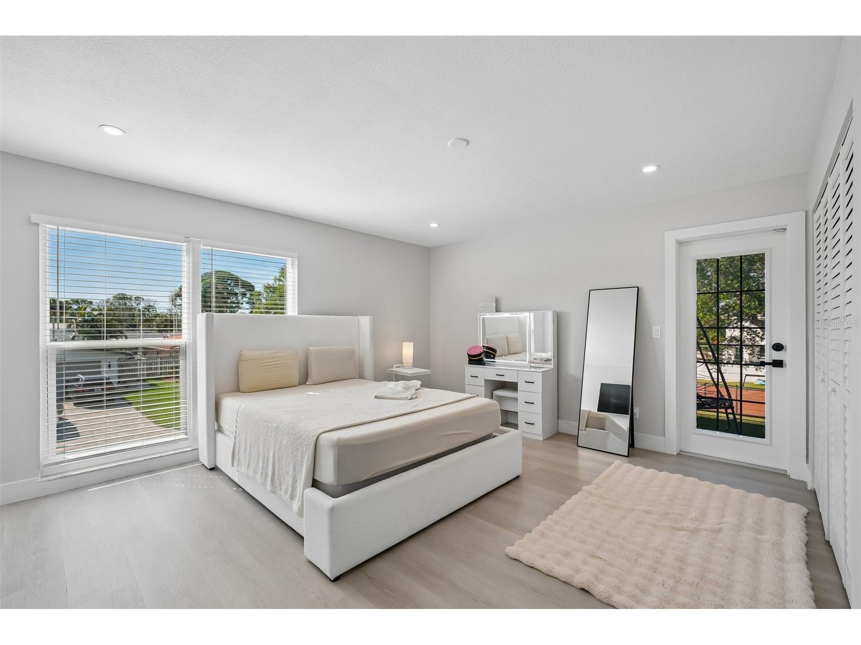 5201 Huntington Street NE Saint Petersburg FL 33703 TB8509857 image34