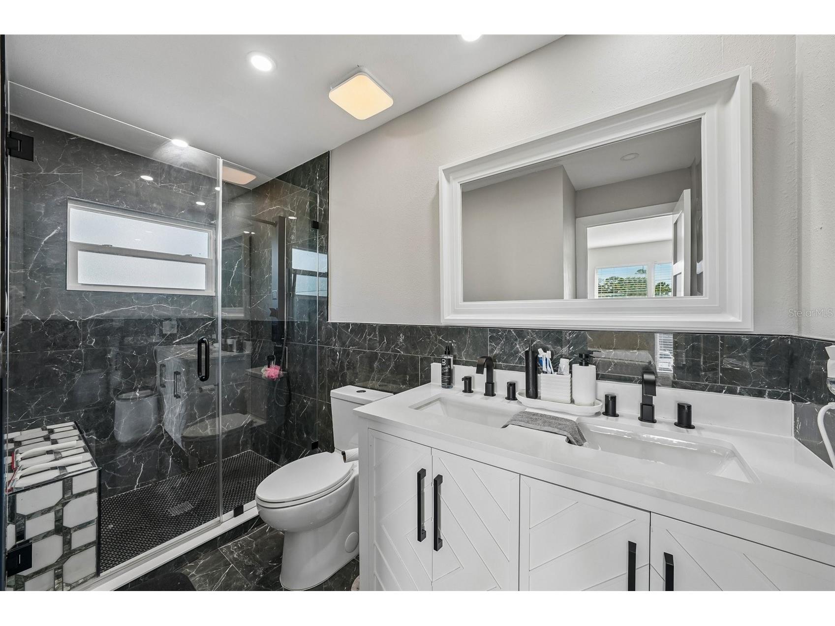 5201 Huntington Street NE Saint Petersburg FL 33703 TB8509857 image36