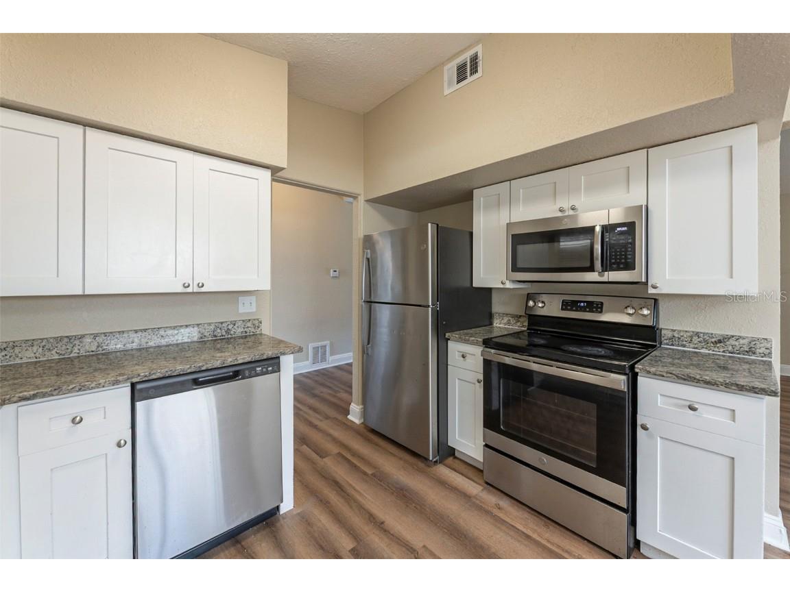 5201 Palisades Drive Orlando FL 32808 O6299280 image14