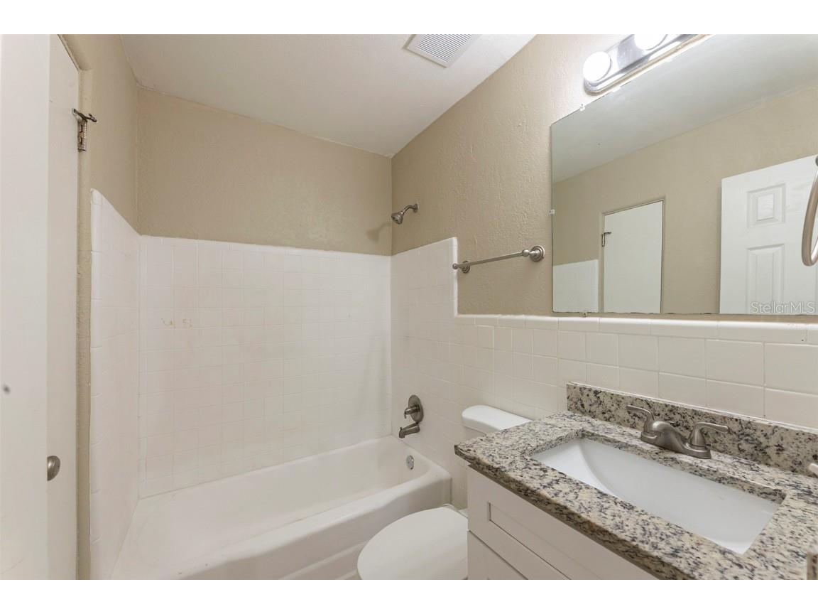 5201 Palisades Drive Orlando FL 32808 O6299280 image24