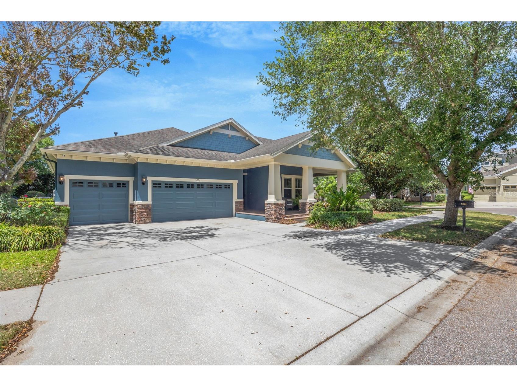 5201 Sparrowglen Place Lithia FL 33547 TB8498028 image1