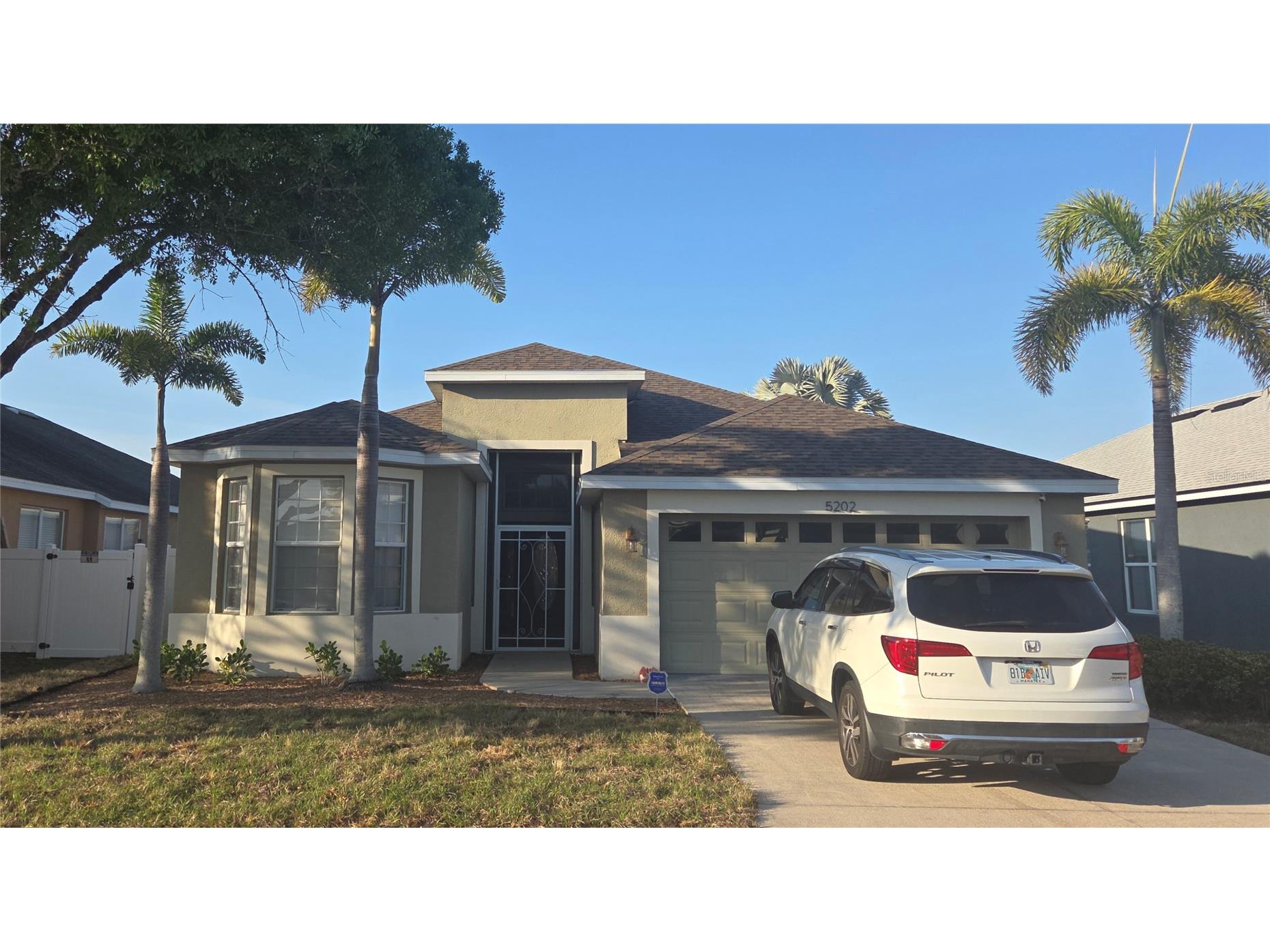 5202 72nd Street E Palmetto FL 34221 A4681678 image1