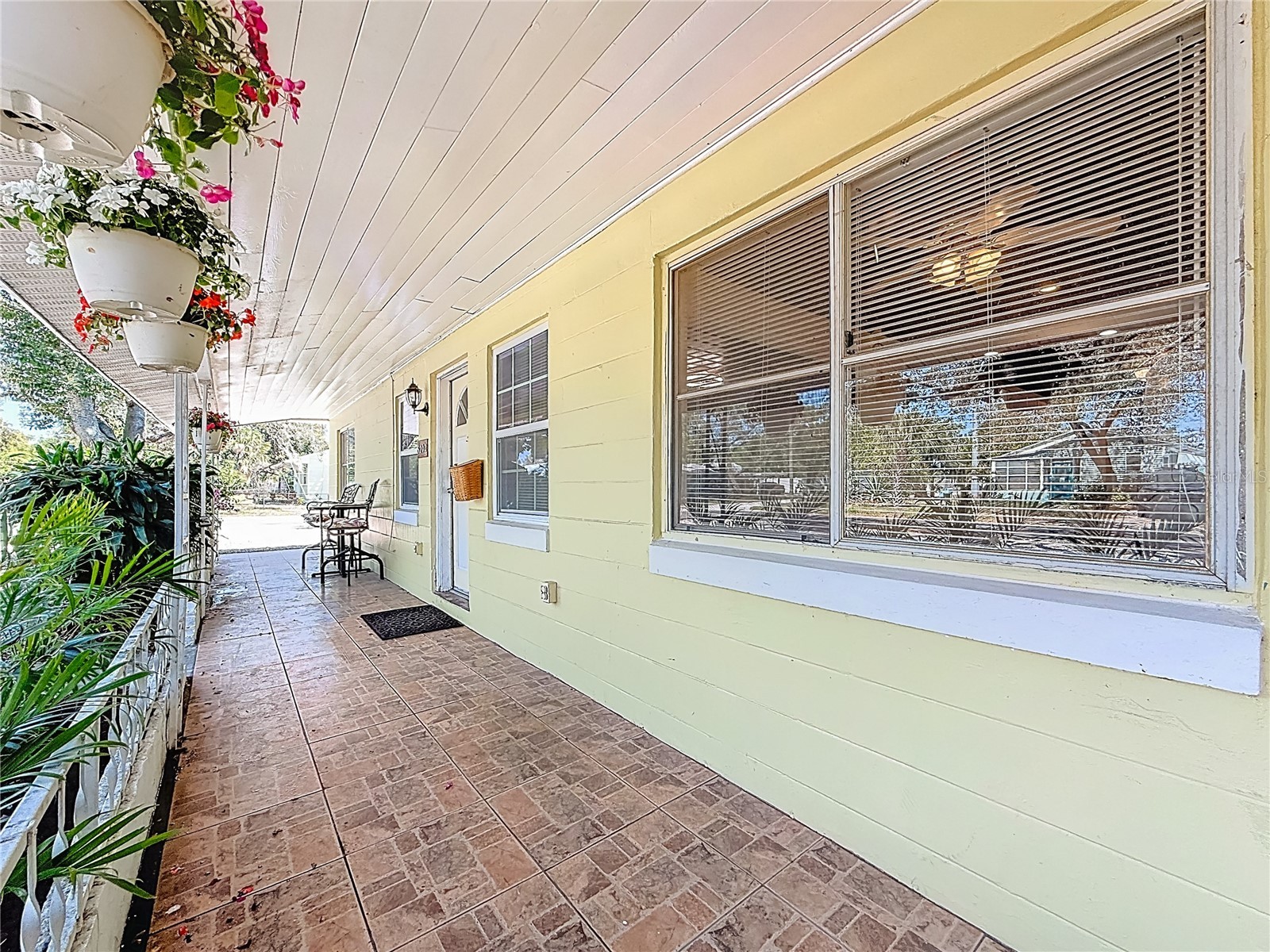 5202 9th Avenue S Gulfport FL 33707 TB8489071 image18