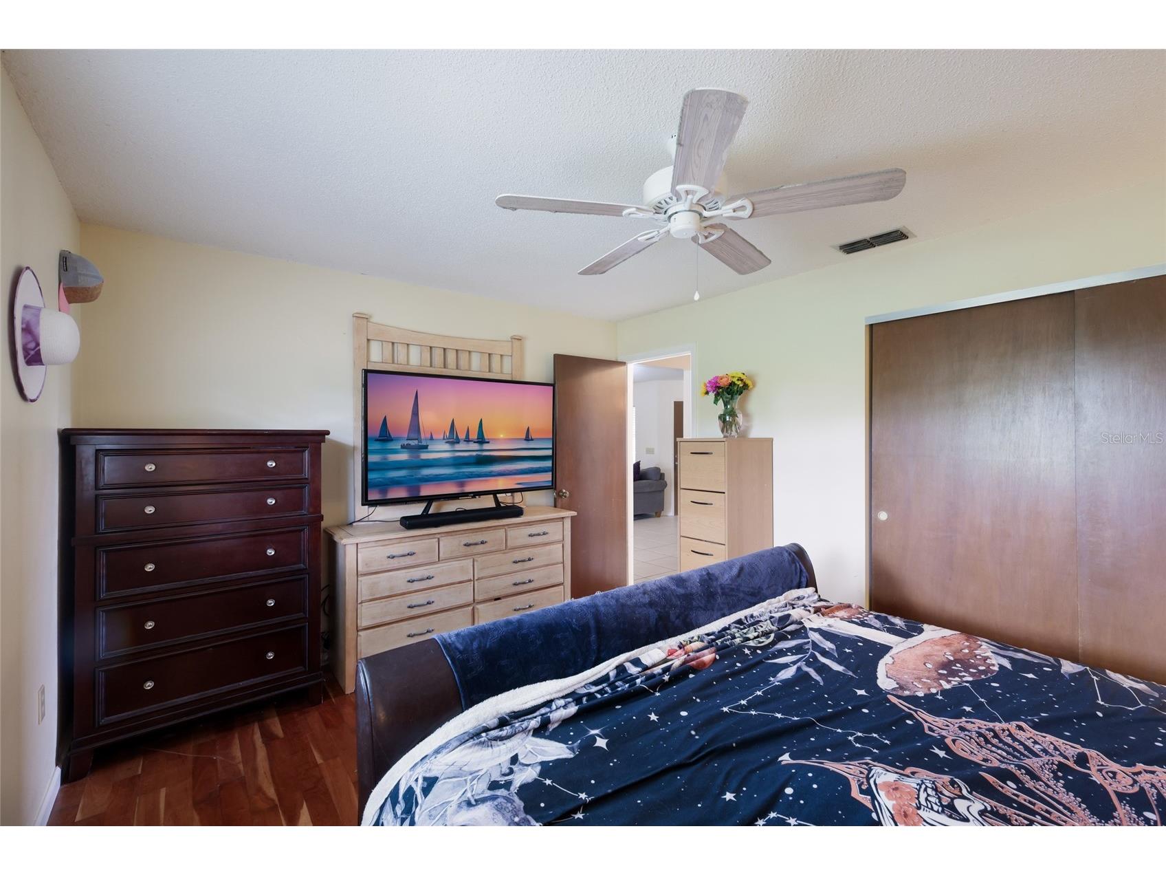 5202 Foxcroft Court Sarasota FL 34232 A4694840 image16