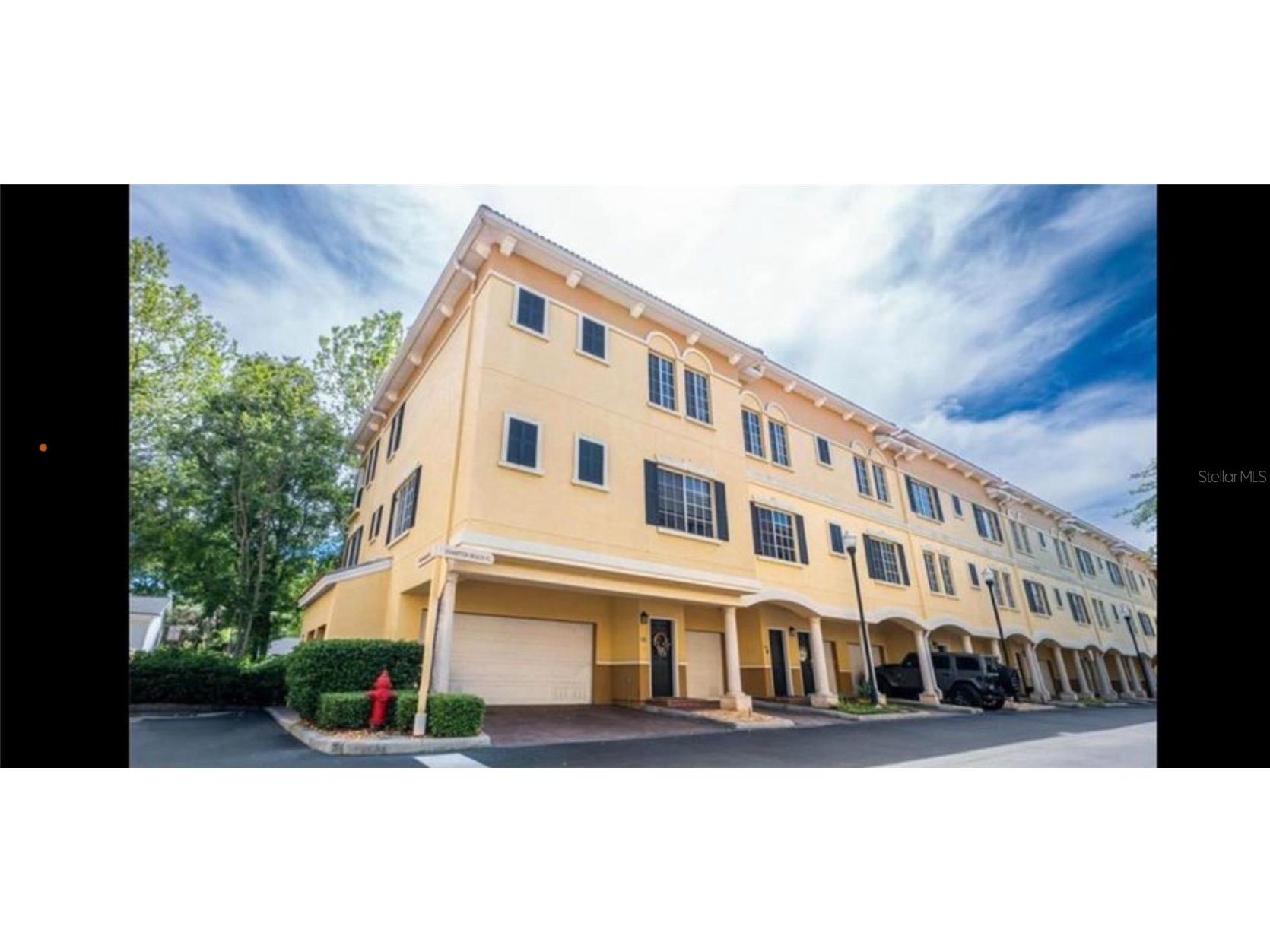 5202 Hampton Beach Place Tampa FL 33609 W7880613 image1