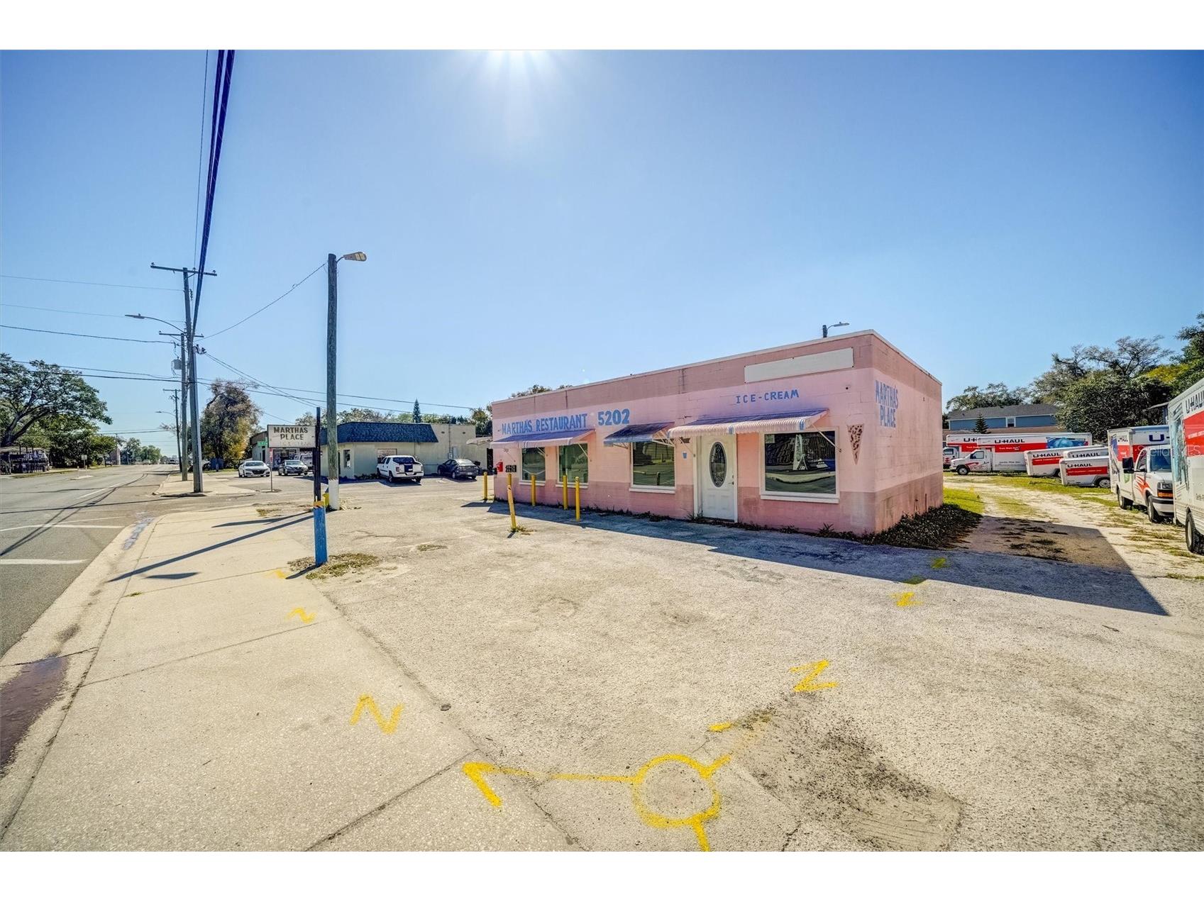 5202 N Nebraska Avenue E Tampa FL 33603 TB8479960 image2