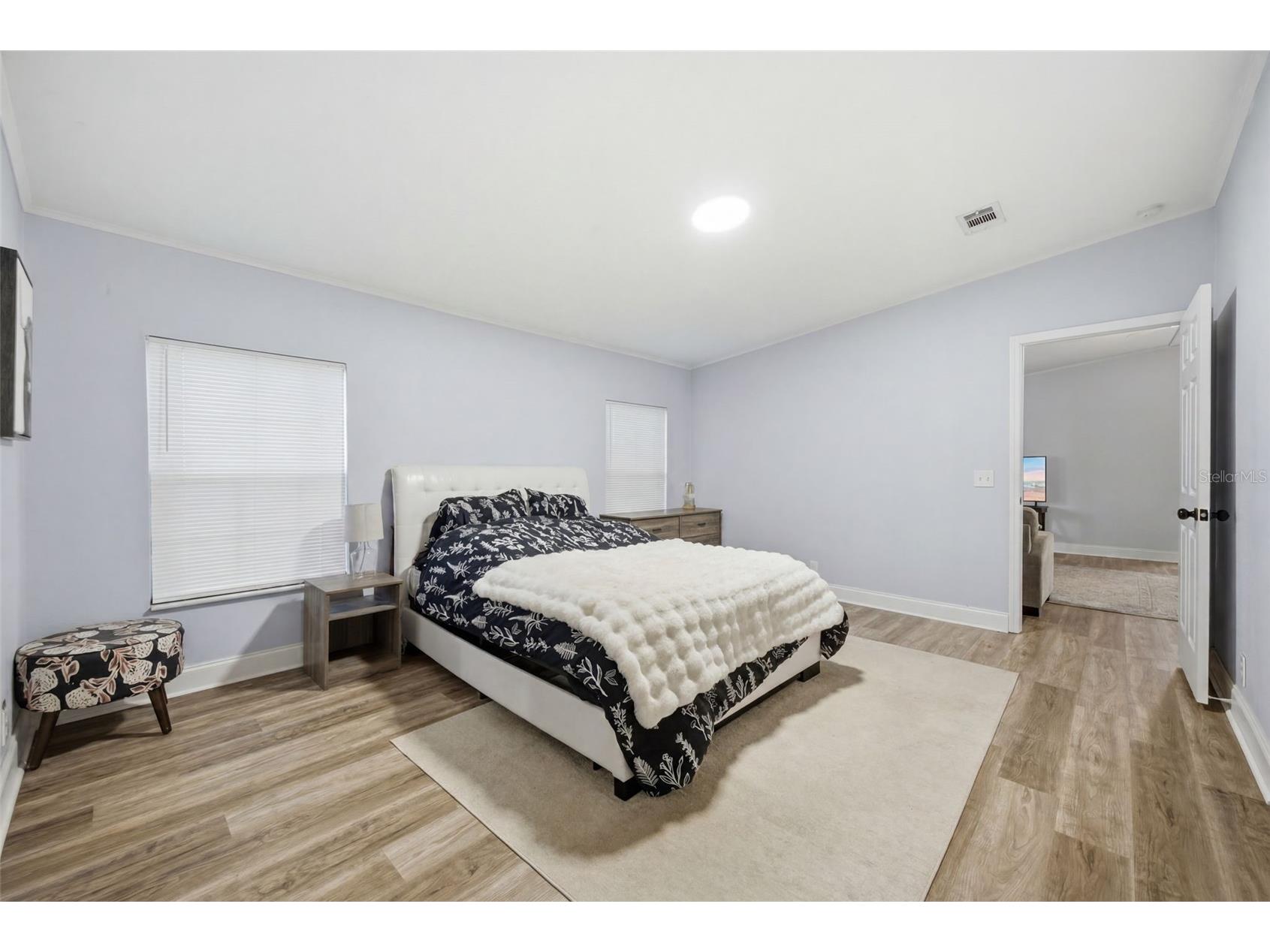 5203 N Mendenhall Drive Tampa FL 33603 TB8514596 image21