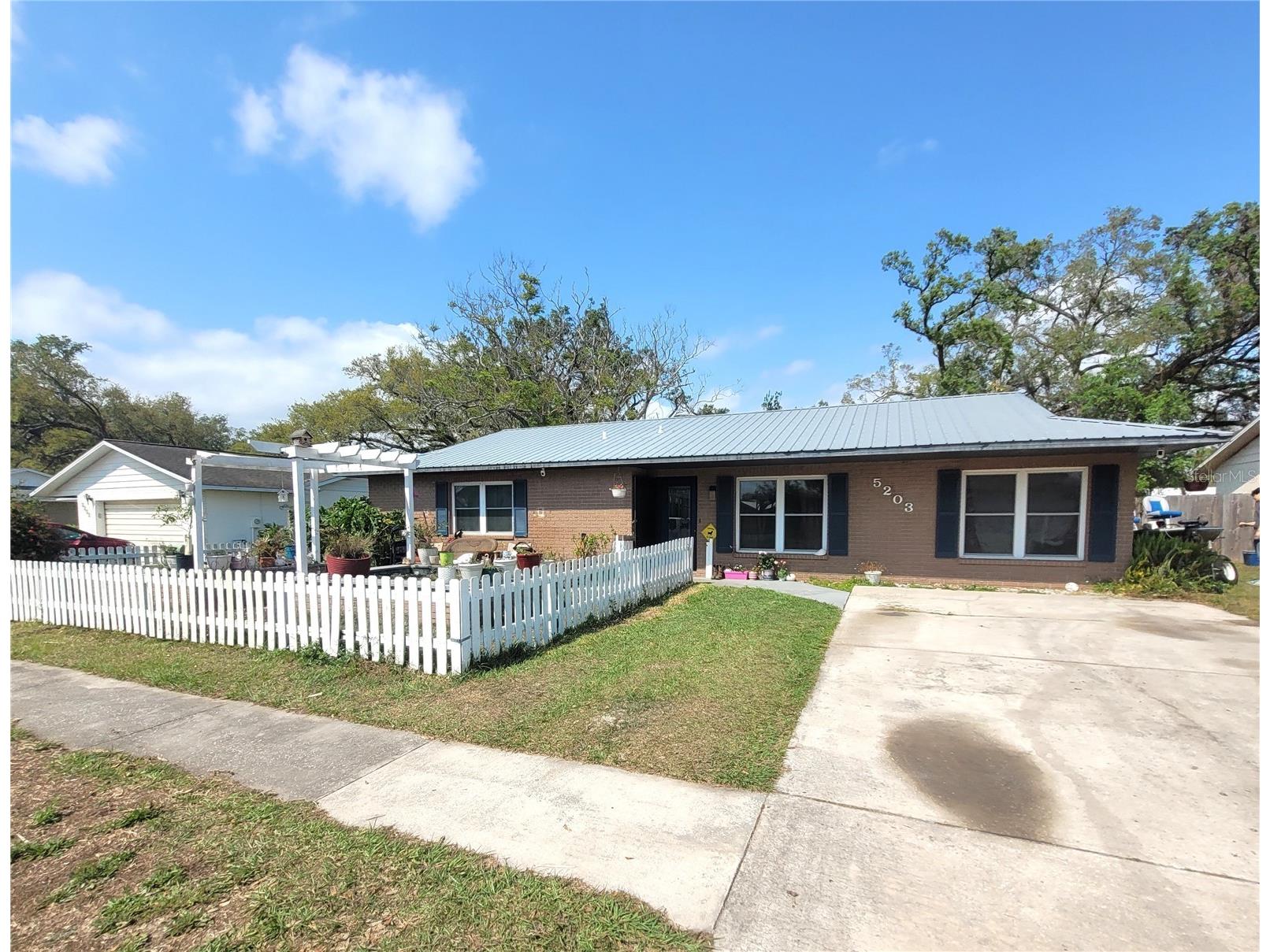 5203 Presidential Street Seffner FL 33584 TB8494128 image3