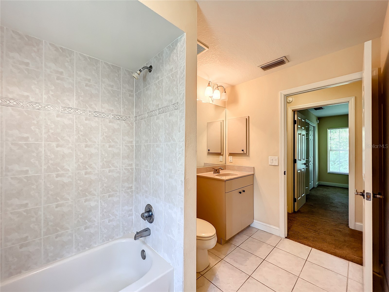 5203 SE 42nd Court Ocala FL 34480 A4692767 image10