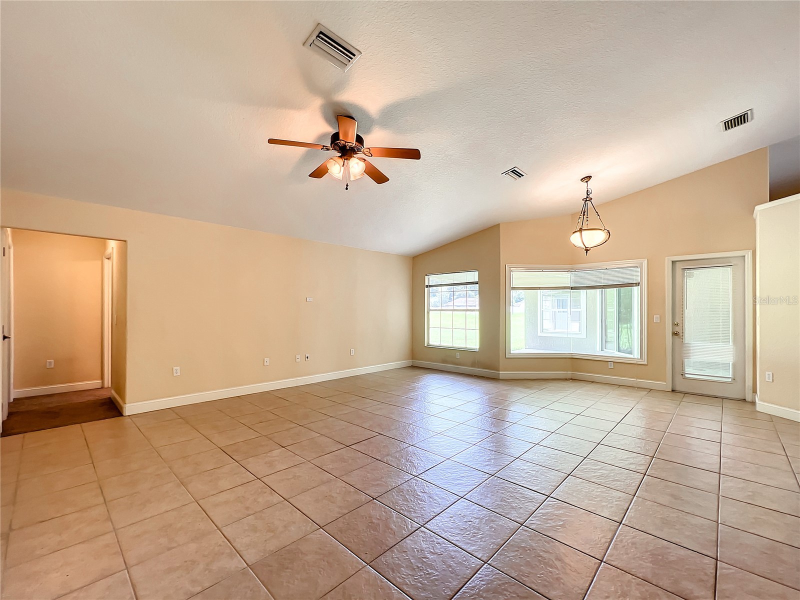 5203 SE 42nd Court Ocala FL 34480 A4692767 image15