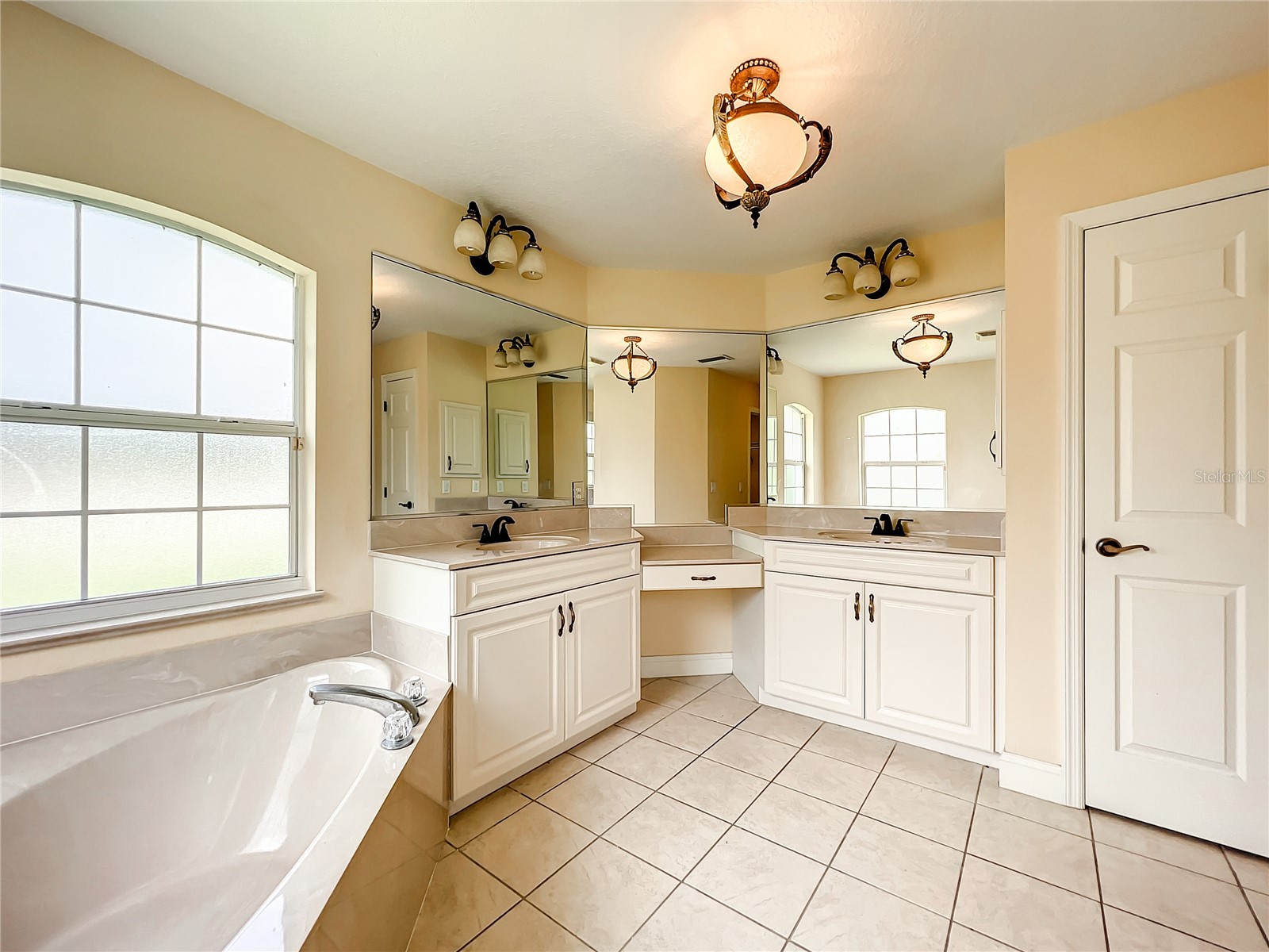5203 SE 42nd Court Ocala FL 34480 A4692767 image3