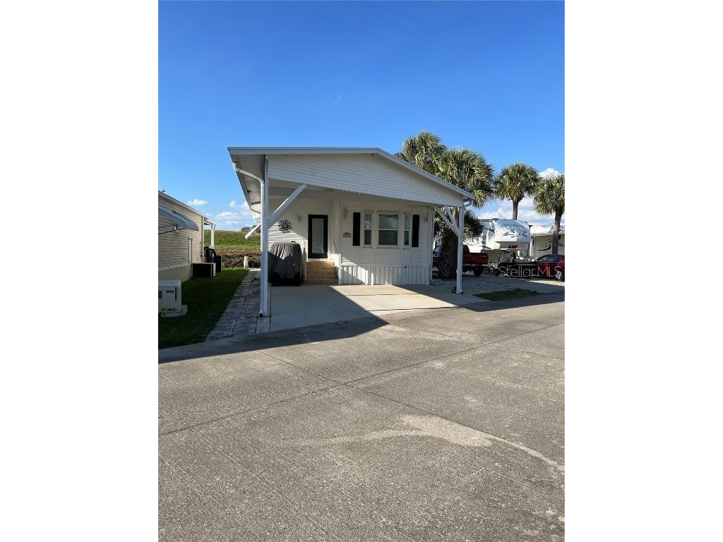 5203 SE 64th Avenue Okeechobee FL 34974 OK224927 image1