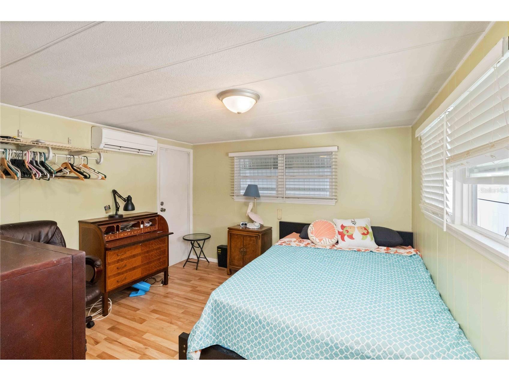 5203 W Pine Street N Saint Petersburg FL 33709 TB8490862 image11