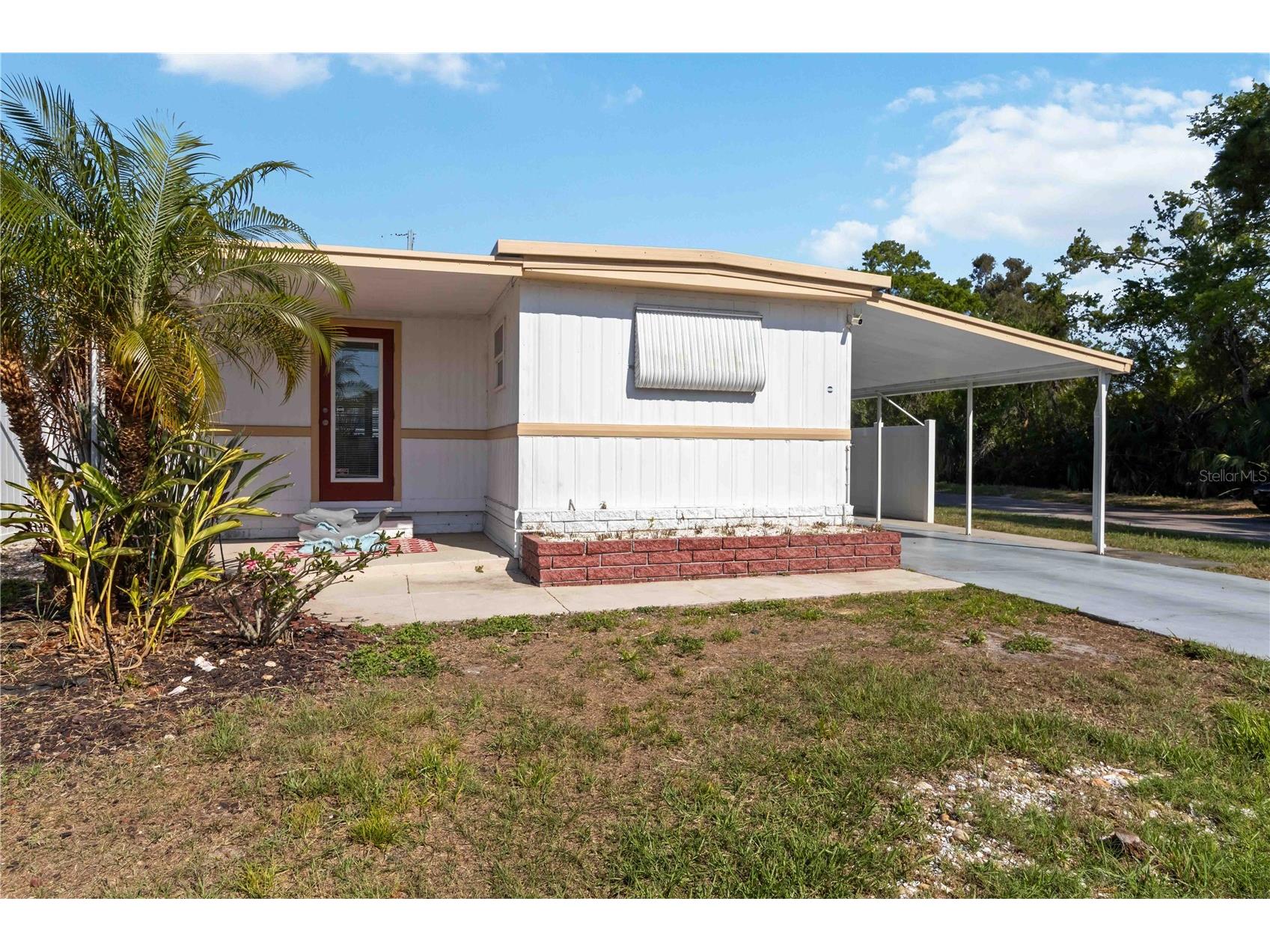 5203 W Pine Street N Saint Petersburg FL 33709 TB8490862 image2