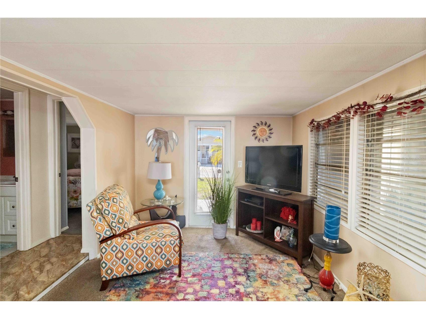 5203 W Pine Street N Saint Petersburg FL 33709 TB8490862 image4