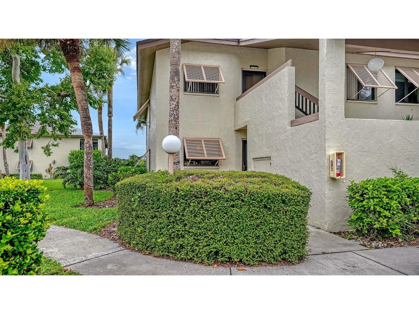 5203 Willow Links #33 Sarasota FL 34235 A4663667 image1