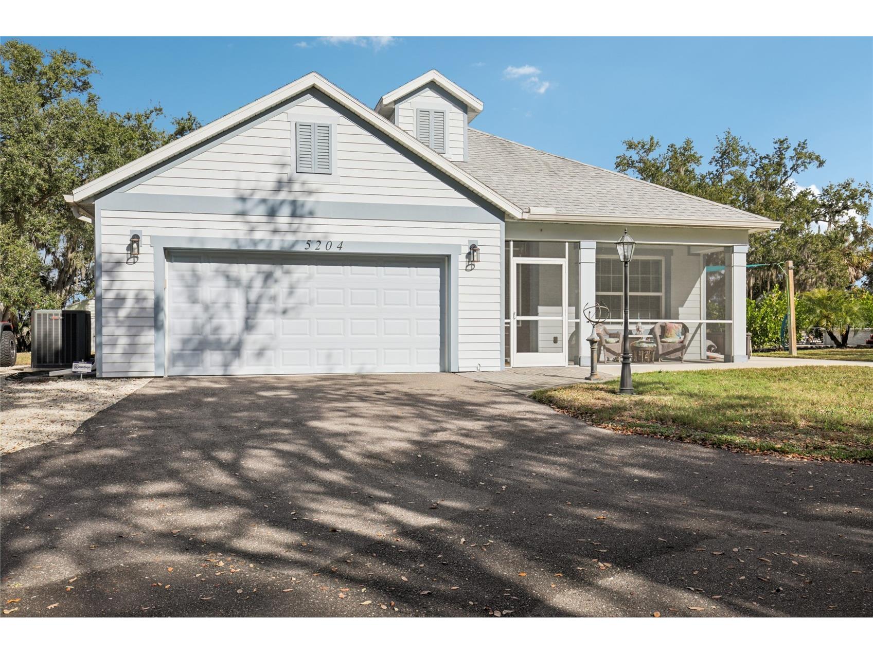 5204 69th Street E Palmetto FL 34221 A4678118 image1