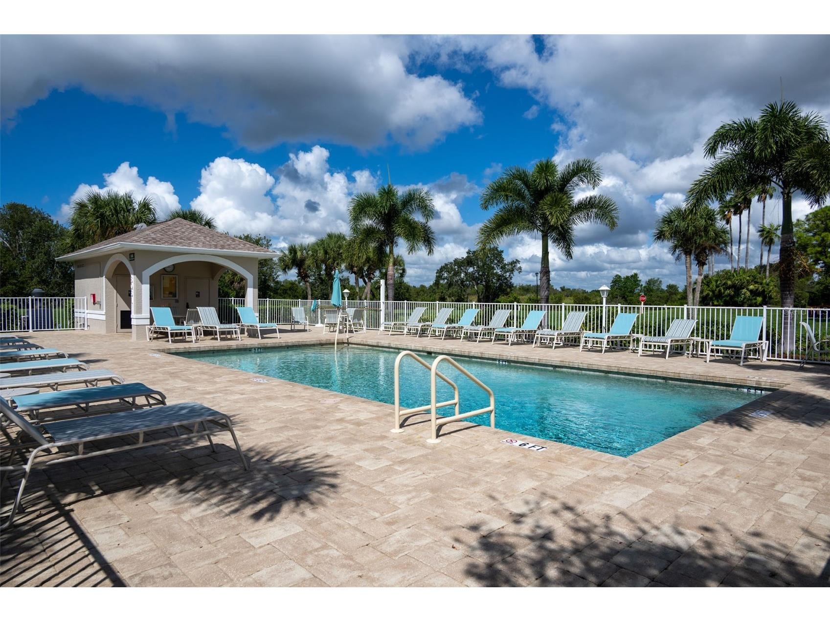5204 Mahogany Run Avenue Sarasota FL 34241 A4684551 image58