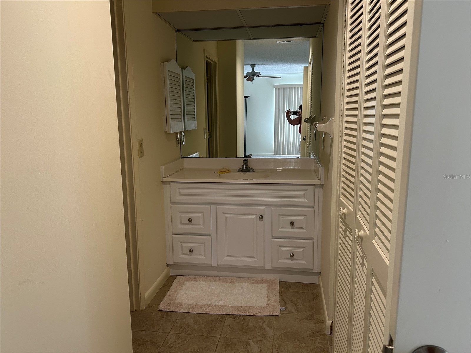 5204 Myrtle Wood #2 Sarasota FL 34235 A4688658 image13