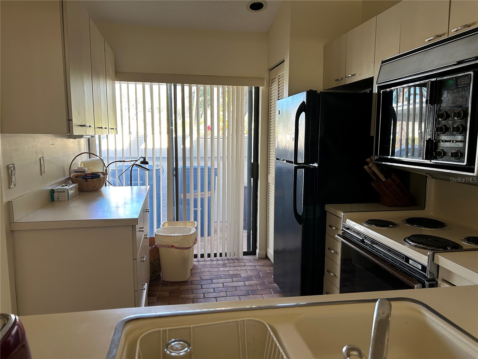 5204 Myrtle Wood #2 Sarasota FL 34235 A4688658 image2